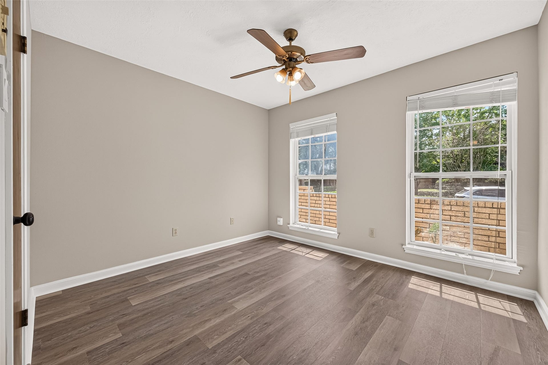 11710 N Petersham Drive, Houston, TX 77031 11710 N Petersham Drive, Houston, TX 77031