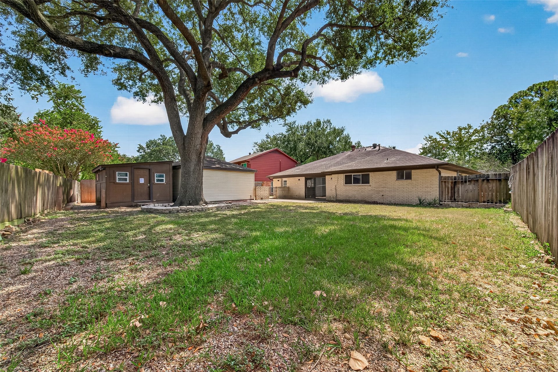 11710 N Petersham Drive, Houston, TX 77031 11710 N Petersham Drive, Houston, TX 77031