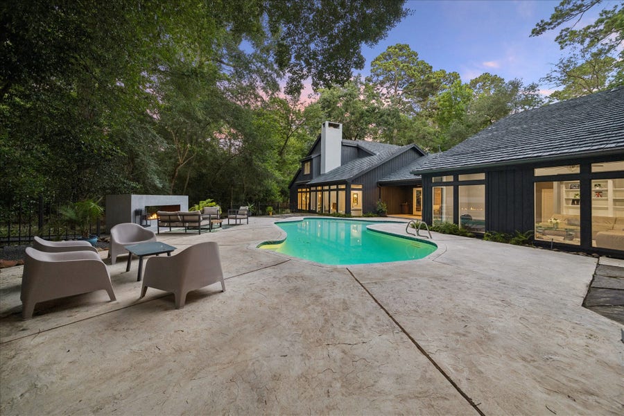 Property photo for 2411 Oakbank Drive, Kingwood, TX