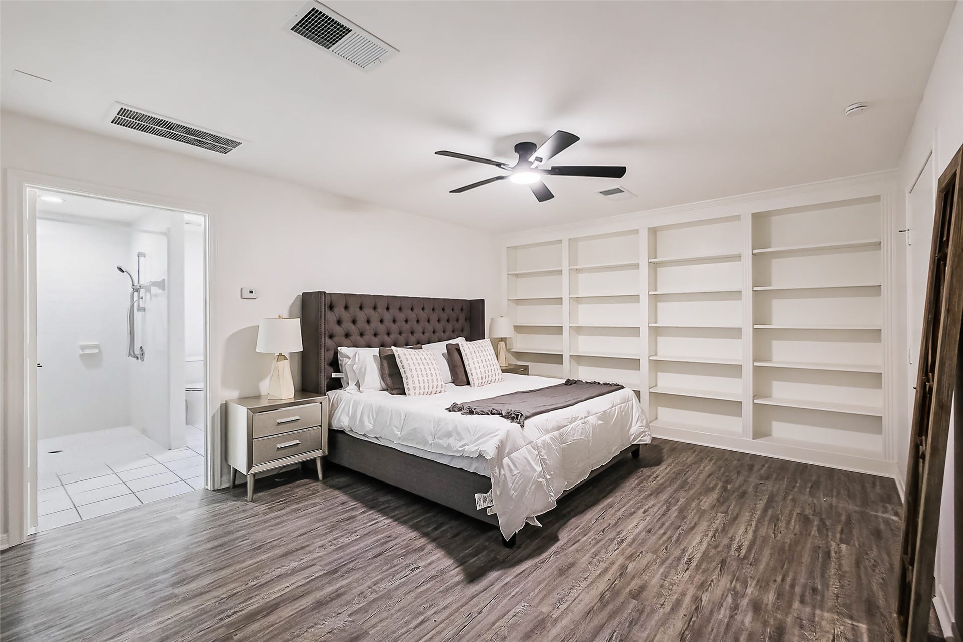 The 1st floor enjoys this ADA friendly / accessible bedroom complete with ADA en suite bathroom.