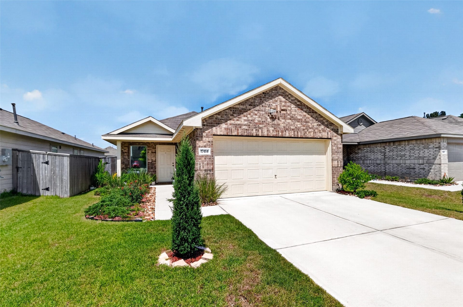 17414 Cyprian Cedar Lane, New Caney, TX 77357