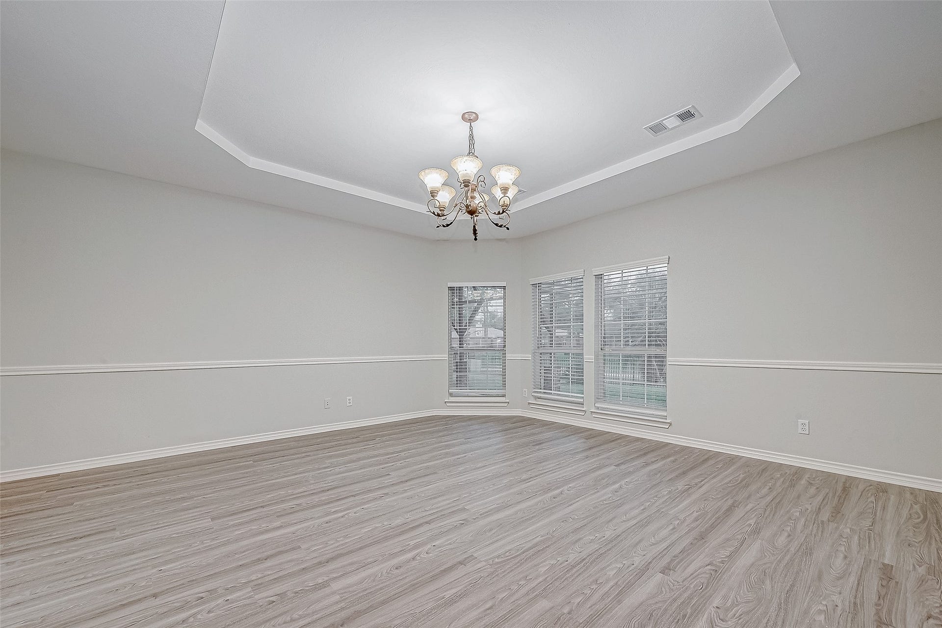 10327 Sablebrook Lane, Houston, TX 77095 10327 Sablebrook Lane, Houston, TX 77095