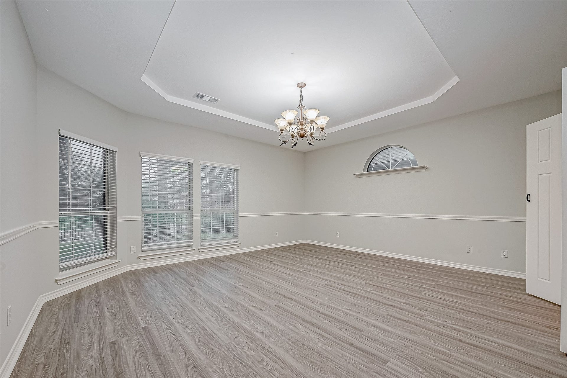10327 Sablebrook Lane, Houston, TX 77095 10327 Sablebrook Lane, Houston, TX 77095