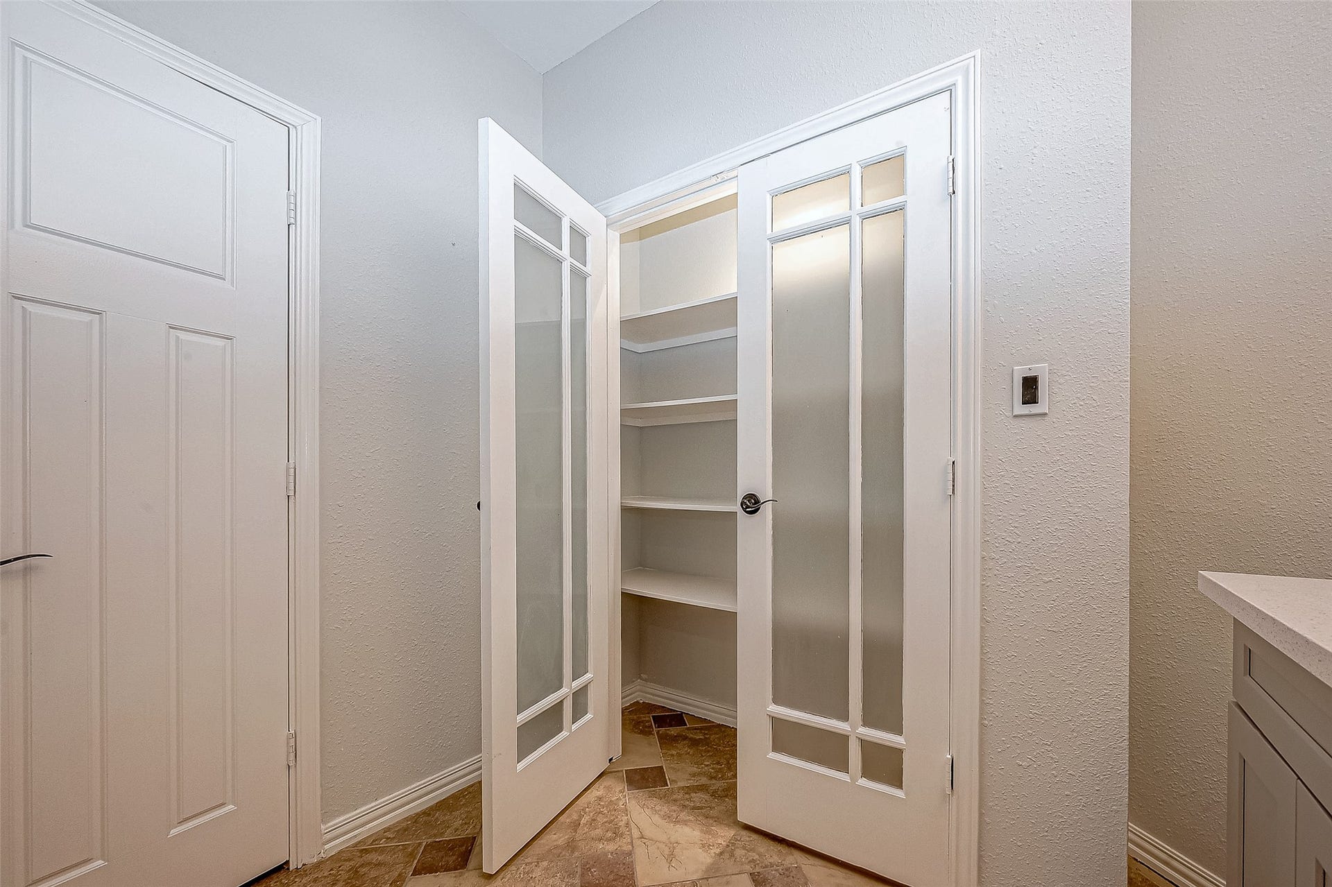 10327 Sablebrook Lane, Houston, TX 77095 10327 Sablebrook Lane, Houston, TX 77095