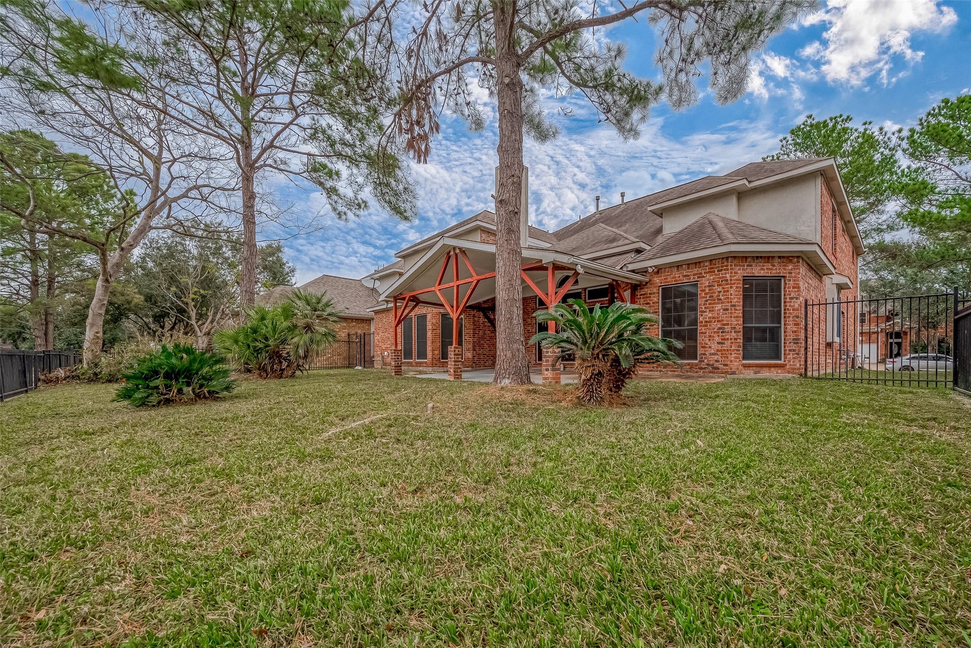 10327 Sablebrook Lane, Houston, TX 77095 10327 Sablebrook Lane, Houston, TX 77095