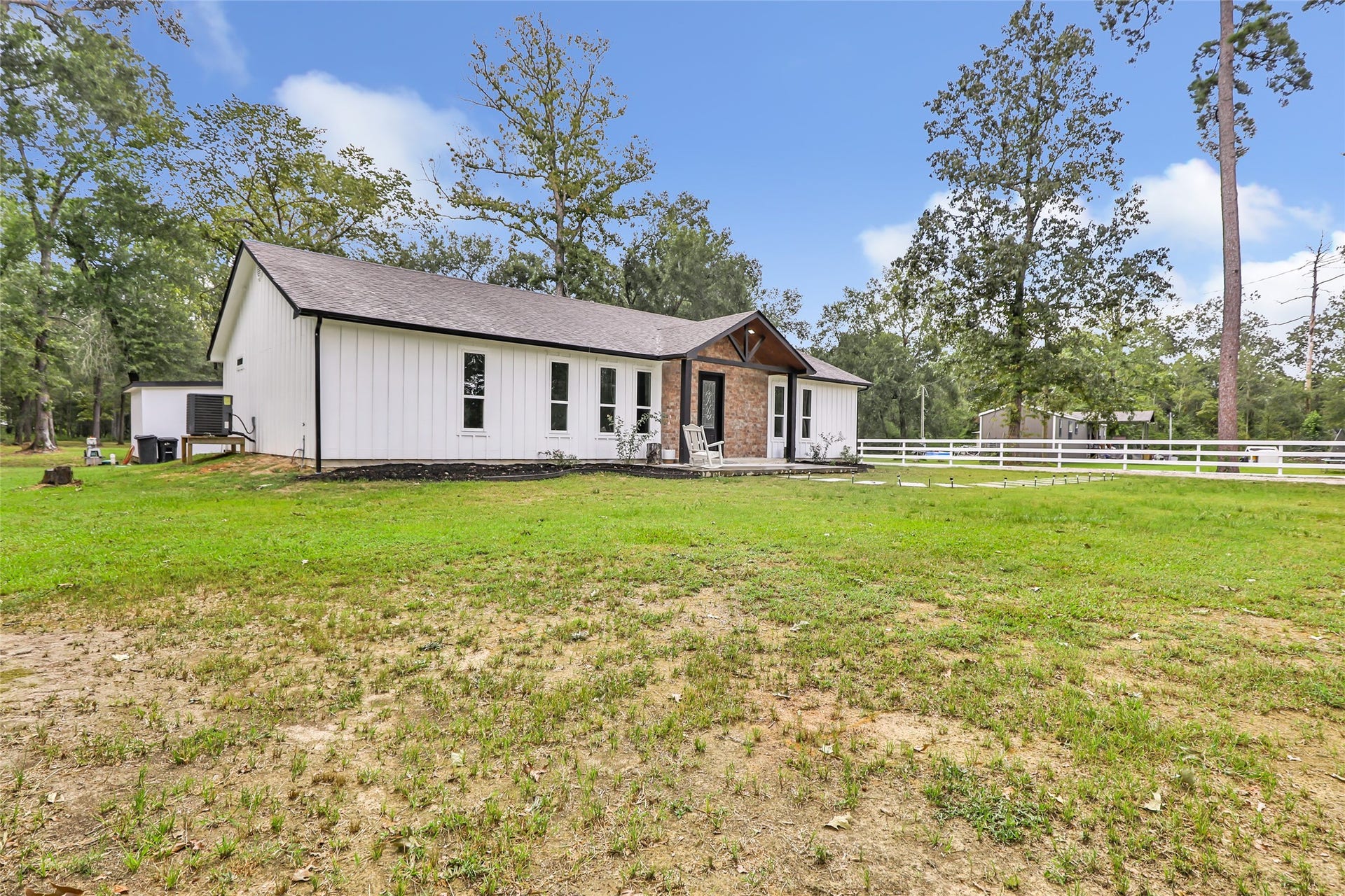 634 County Road 2342, Dayton, TX 77535 634 County Road 2342, Dayton, TX 77535