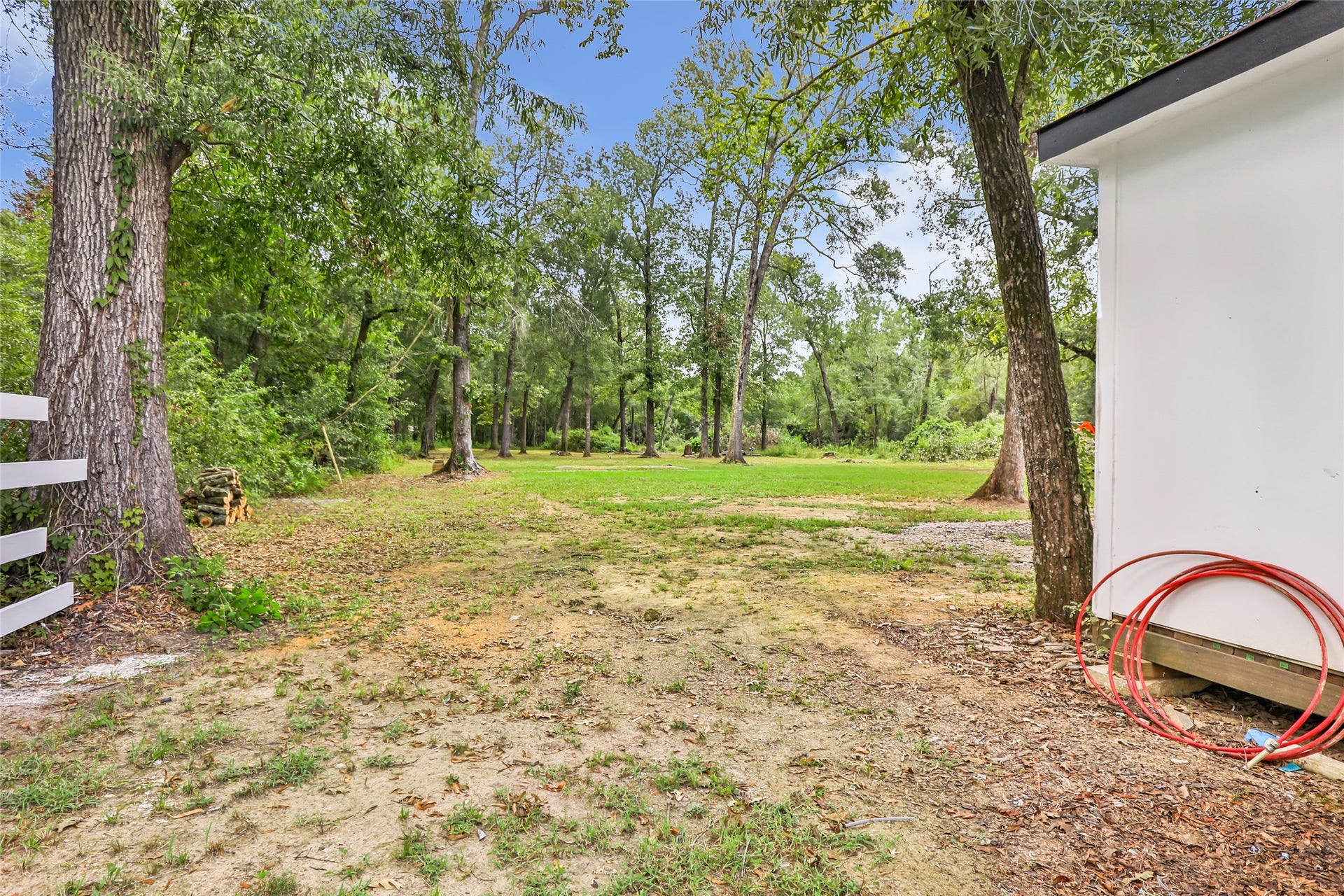 634 County Road 2342, Dayton, TX 77535 634 County Road 2342, Dayton, TX 77535