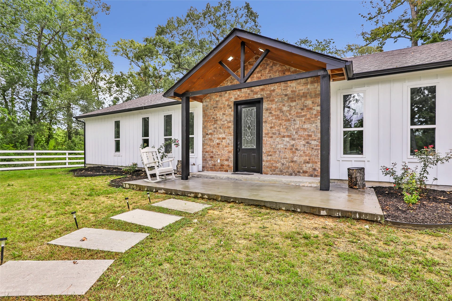 634 County Road 2342, Dayton, TX 77535 634 County Road 2342, Dayton, TX 77535