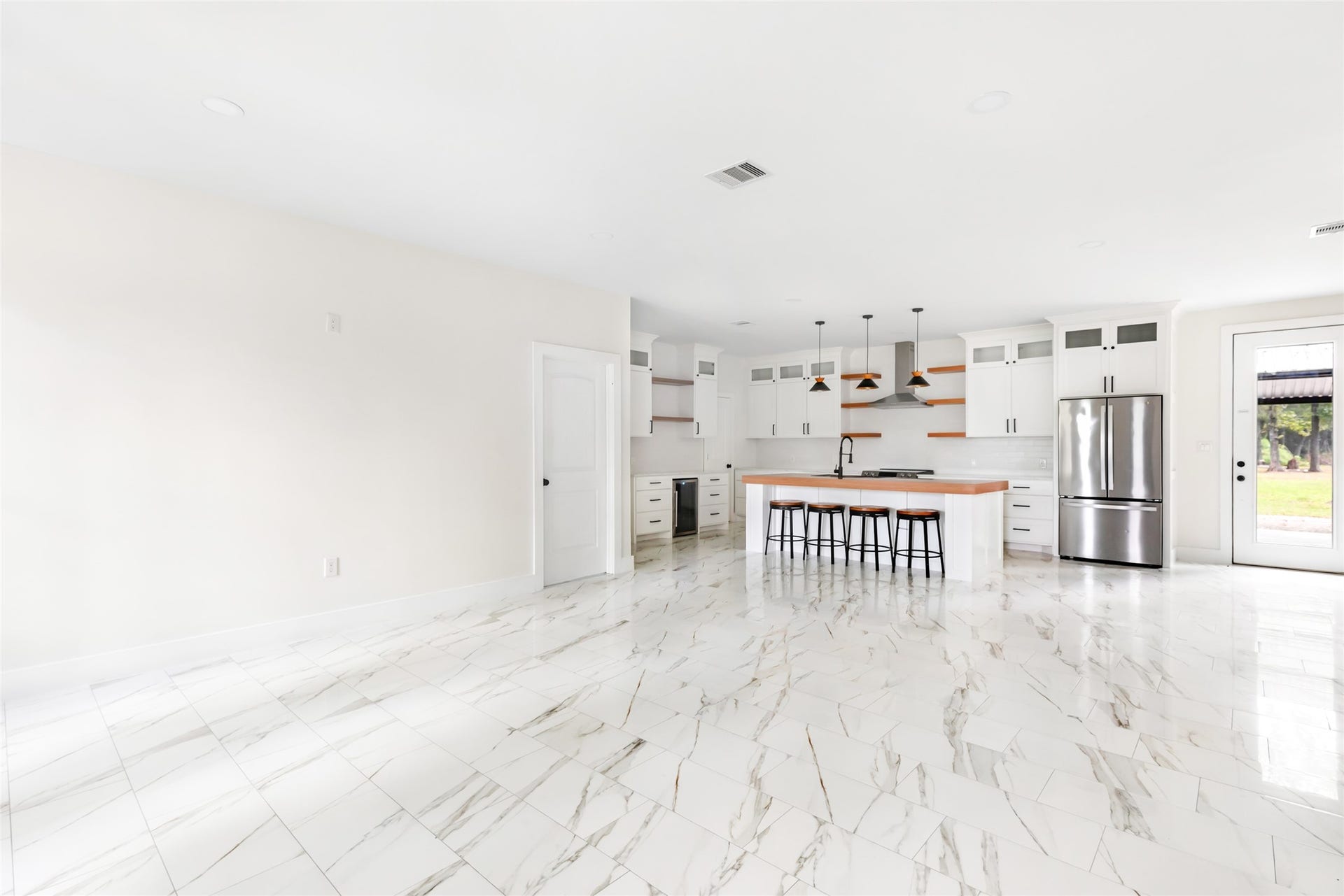 634 County Road 2342, Dayton, TX 77535 634 County Road 2342, Dayton, TX 77535