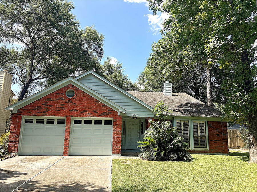Property photo for 3307 Golden Willow Drive, Houston, TX