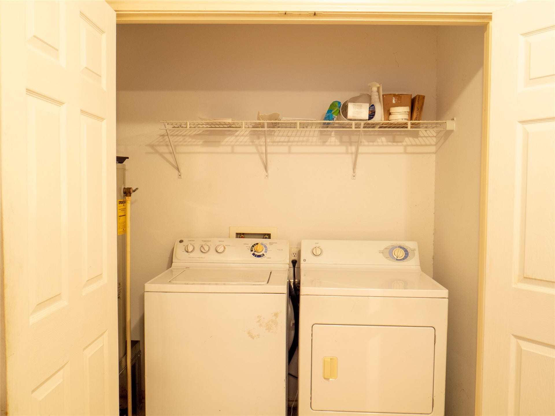 5706 Tuskegee Street, Houston, TX 77091 5706 Tuskegee Street, Houston, TX 77091