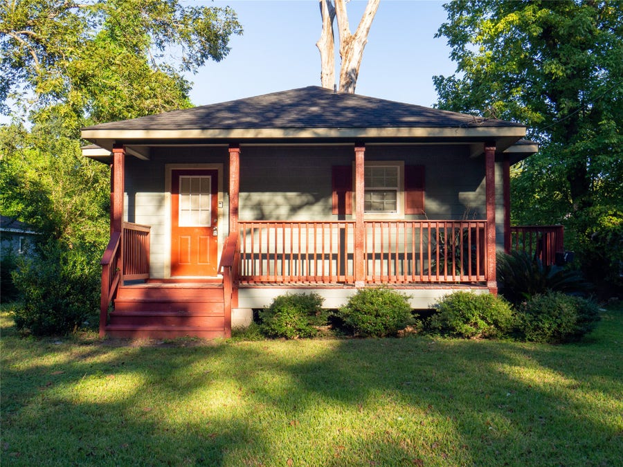 Property photo for 5706 Tuskegee Street, Houston, TX