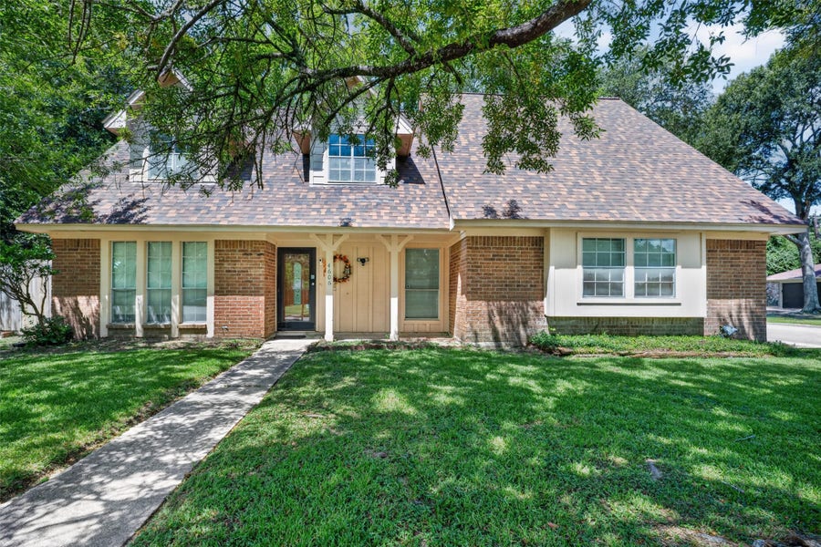 Property photo for 4606 Chaparral Drive, Baytown, TX