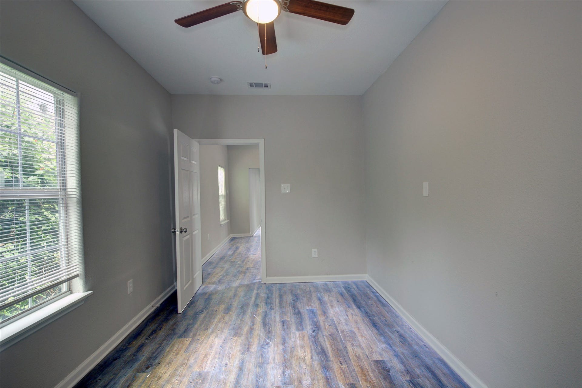 5406 Bataan Road, Houston, TX 77033 Bedroom 2