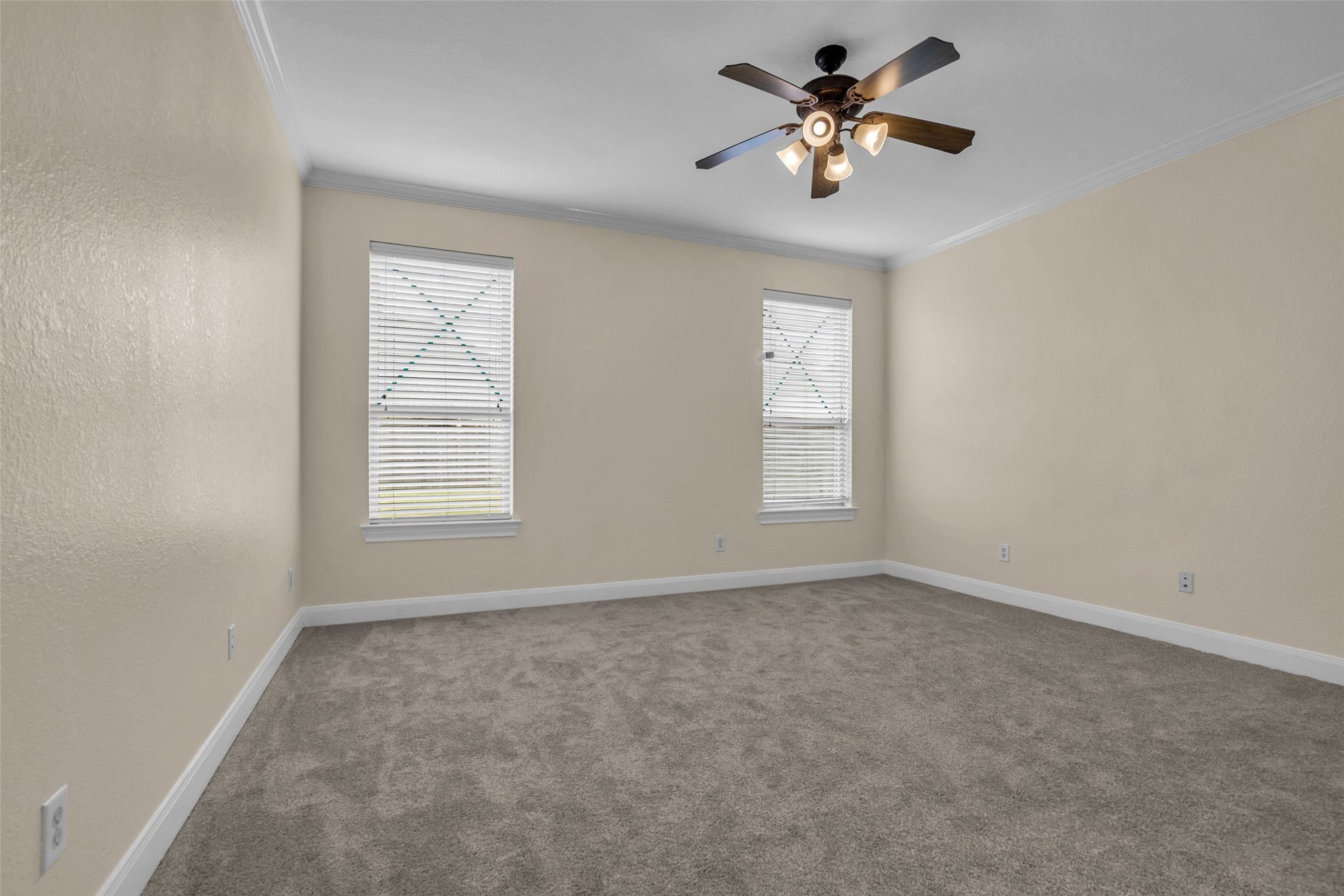 9907 Heritage Waters Court, Humble, TX 77396 The Primary bedroom will be your daily retreat and features crown molding, new carpet, fresh paint.