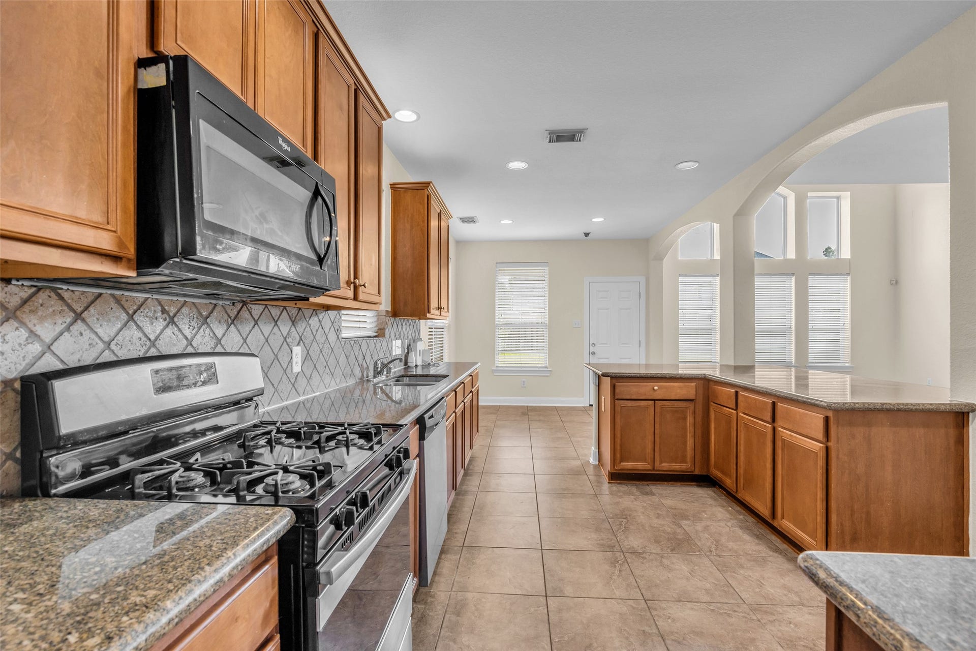 9907 Heritage Waters Court, Humble, TX 77396 9907 Heritage Waters Court, Humble, TX 77396