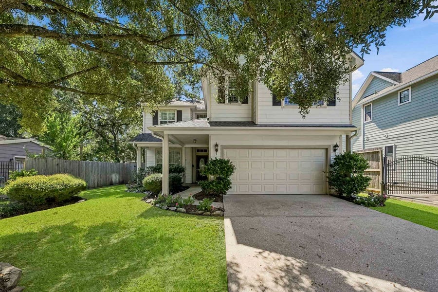 Property photo for 951 Lamonte Lane, Houston, TX