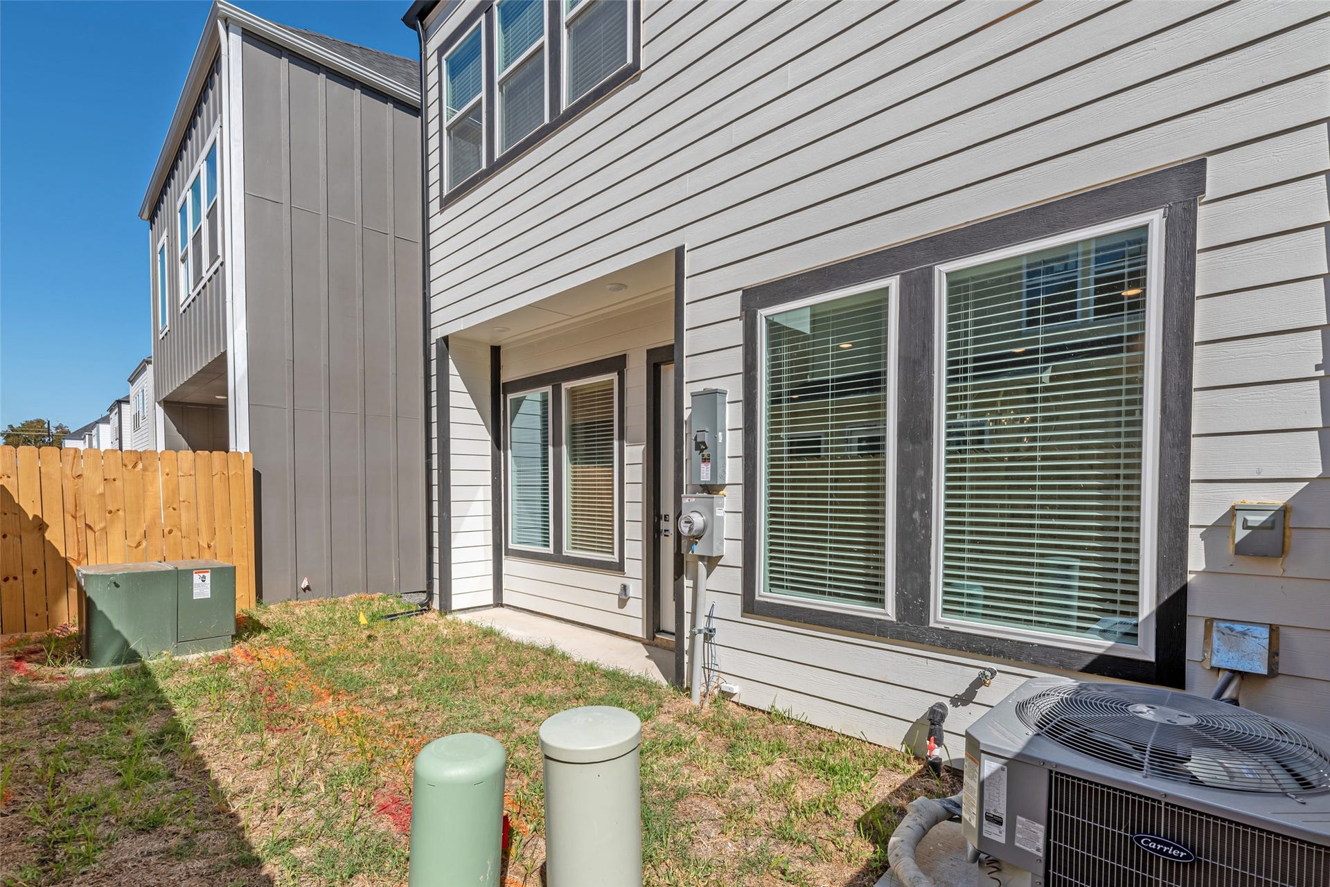 8423 Berry Brush Lane, Houston, TX 77022