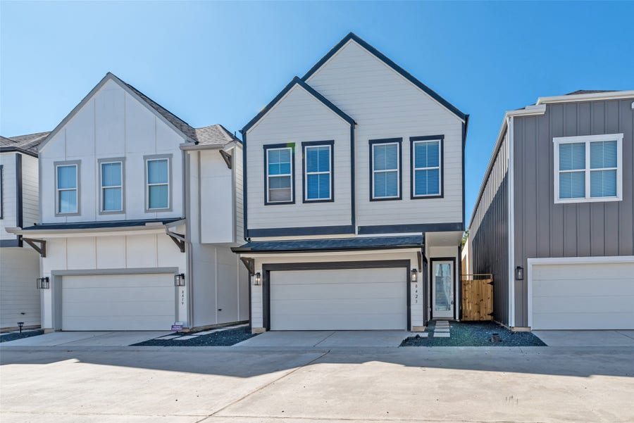Property photo for 8423 Berry Brush Lane, Houston, TX