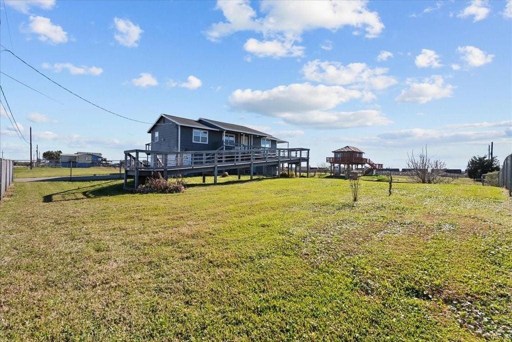 6931 W Holiday Street, Hitchcock, TX 77563 6931 W Holiday Street, Hitchcock, TX 77563