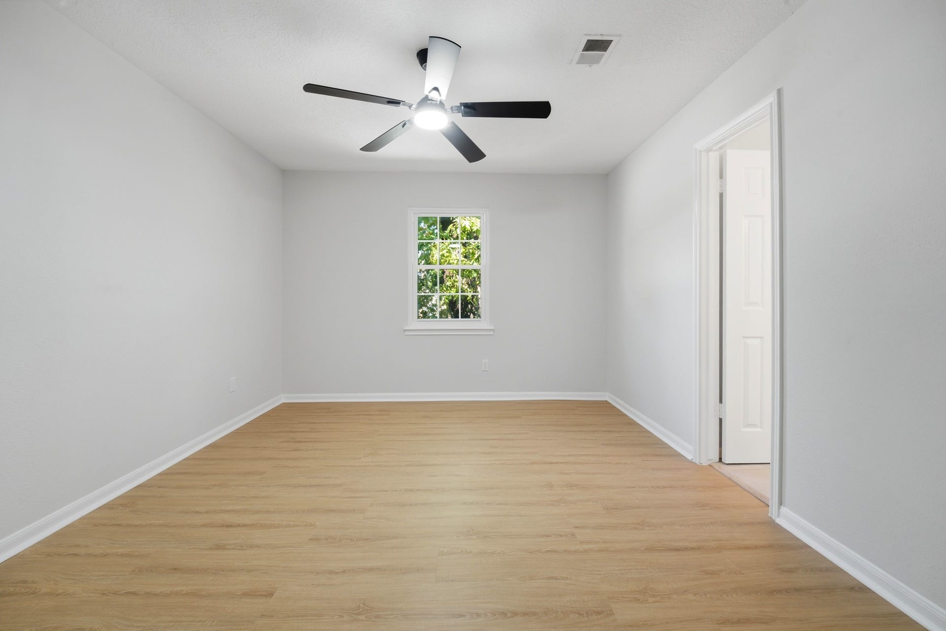 16155 Hexham Drive, Spring, TX 77379
