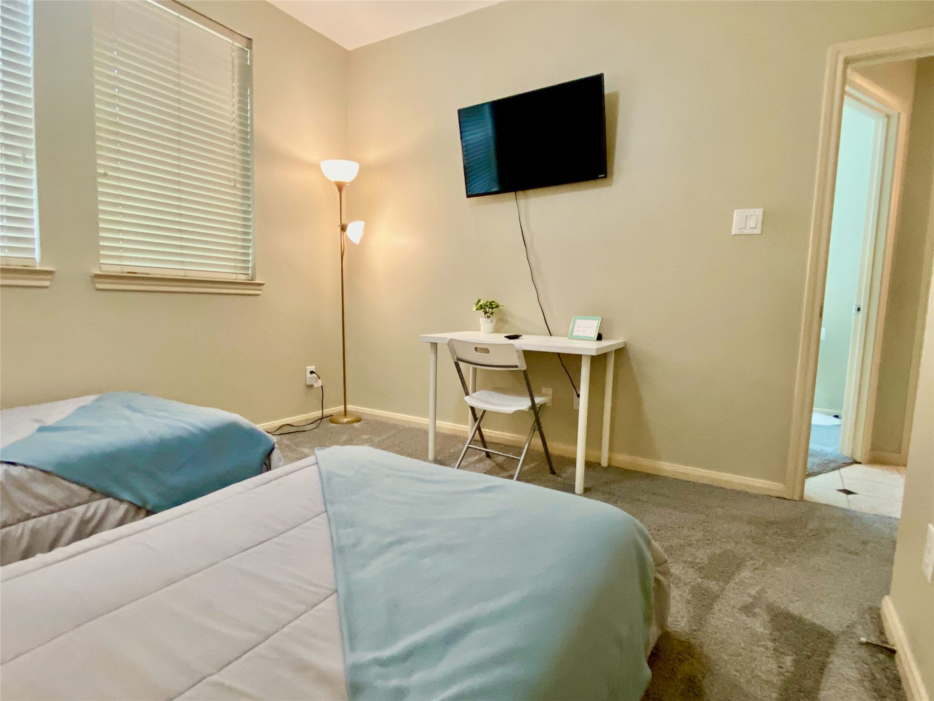 5202 Crawford Street, #17, Houston, TX 77004 Second Bedroom