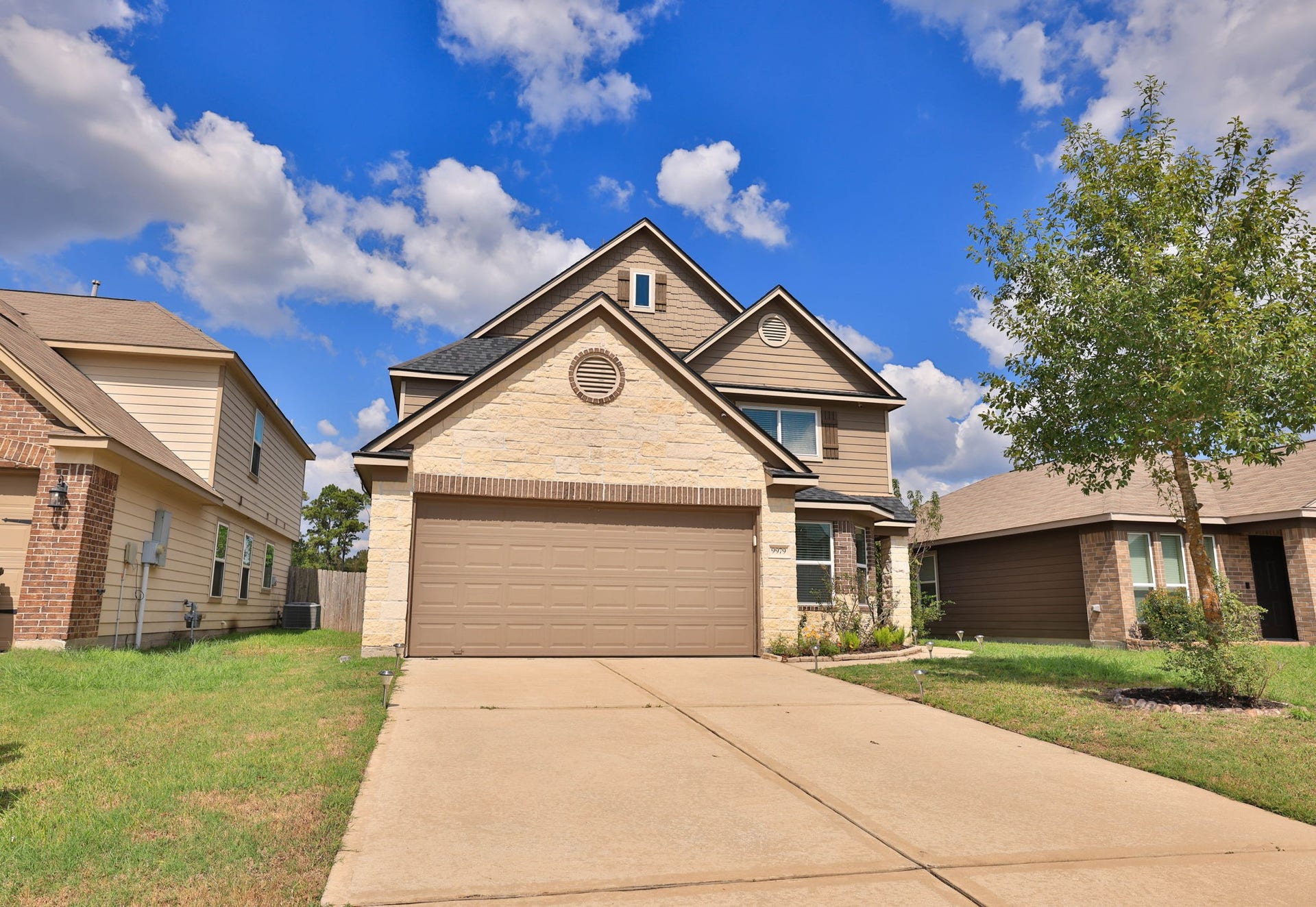 9979 Chimney Swift Lane, Conroe, TX 77385 9979 Chimney Swift Lane, Conroe, TX 77385