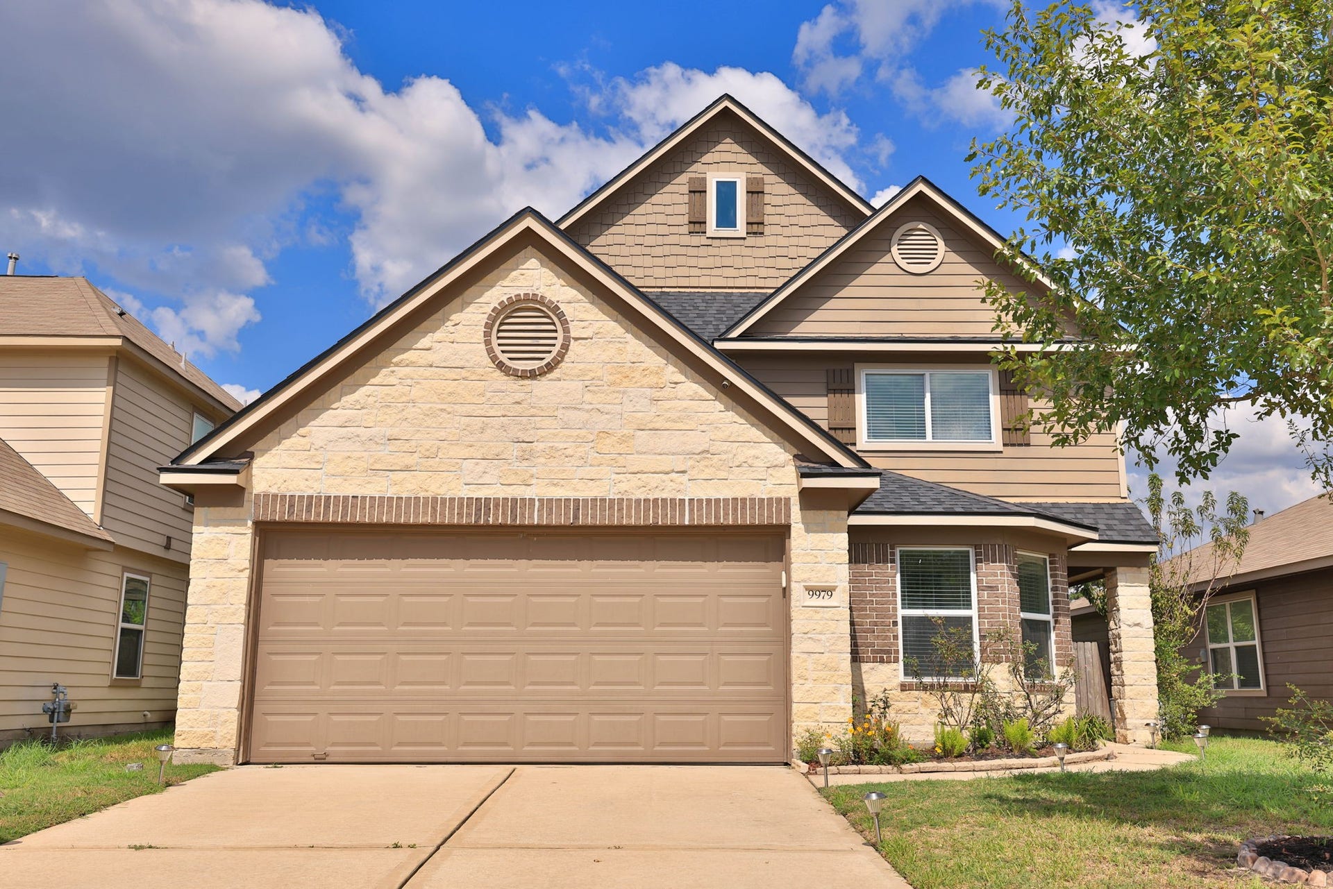 9979 Chimney Swift Lane, Conroe, TX 77385 9979 Chimney Swift Lane, Conroe, TX 77385