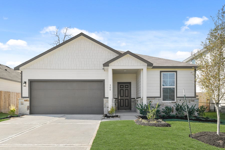 Property photo for 500 Shoreview Drive, Conroe, TX