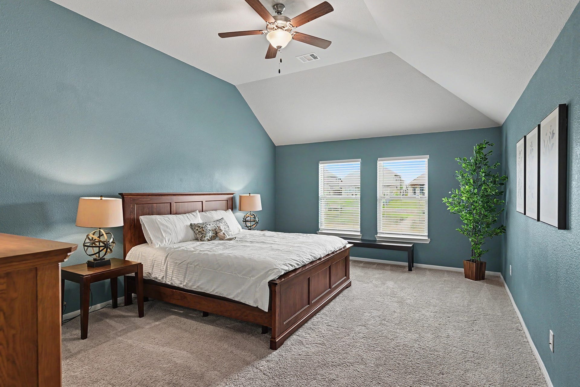 2735 Broad Reach Road, Manvel, TX 77578
