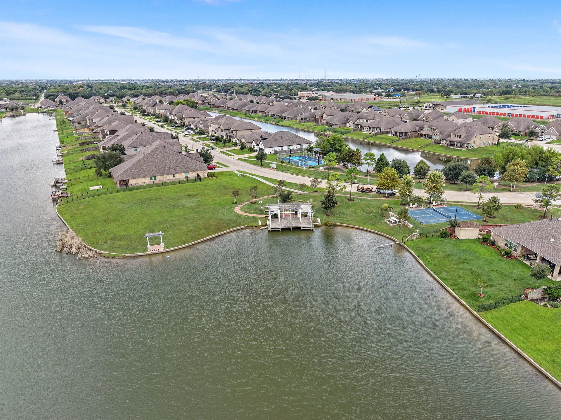 2735 Broad Reach Road, Manvel, TX 77578