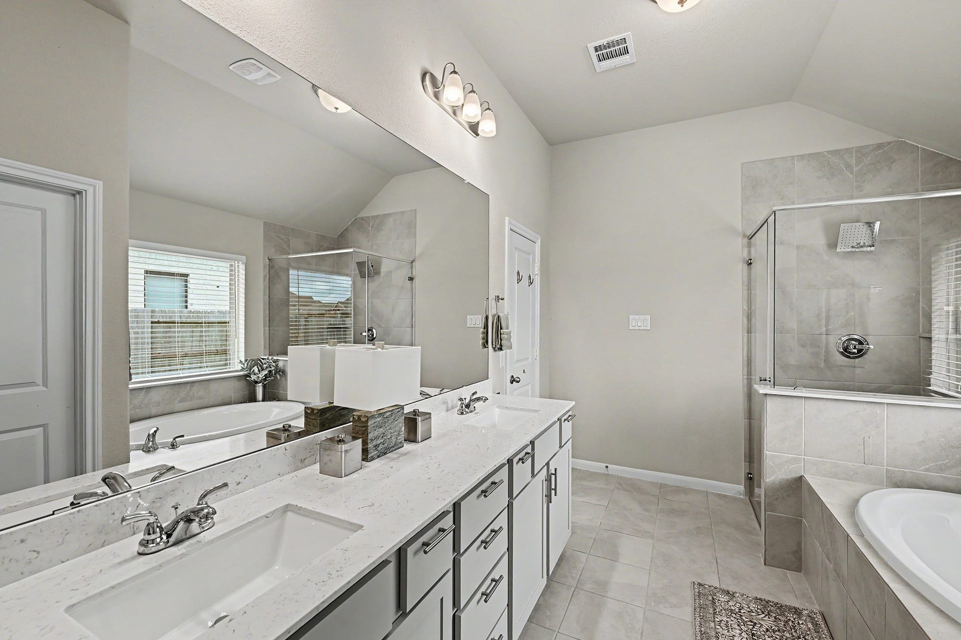 2735 Broad Reach Road, Manvel, TX 77578