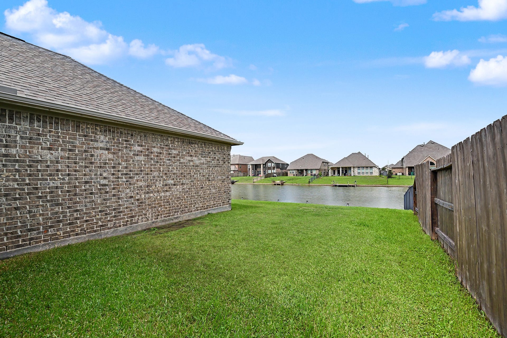 2735 Broad Reach Road, Manvel, TX 77578