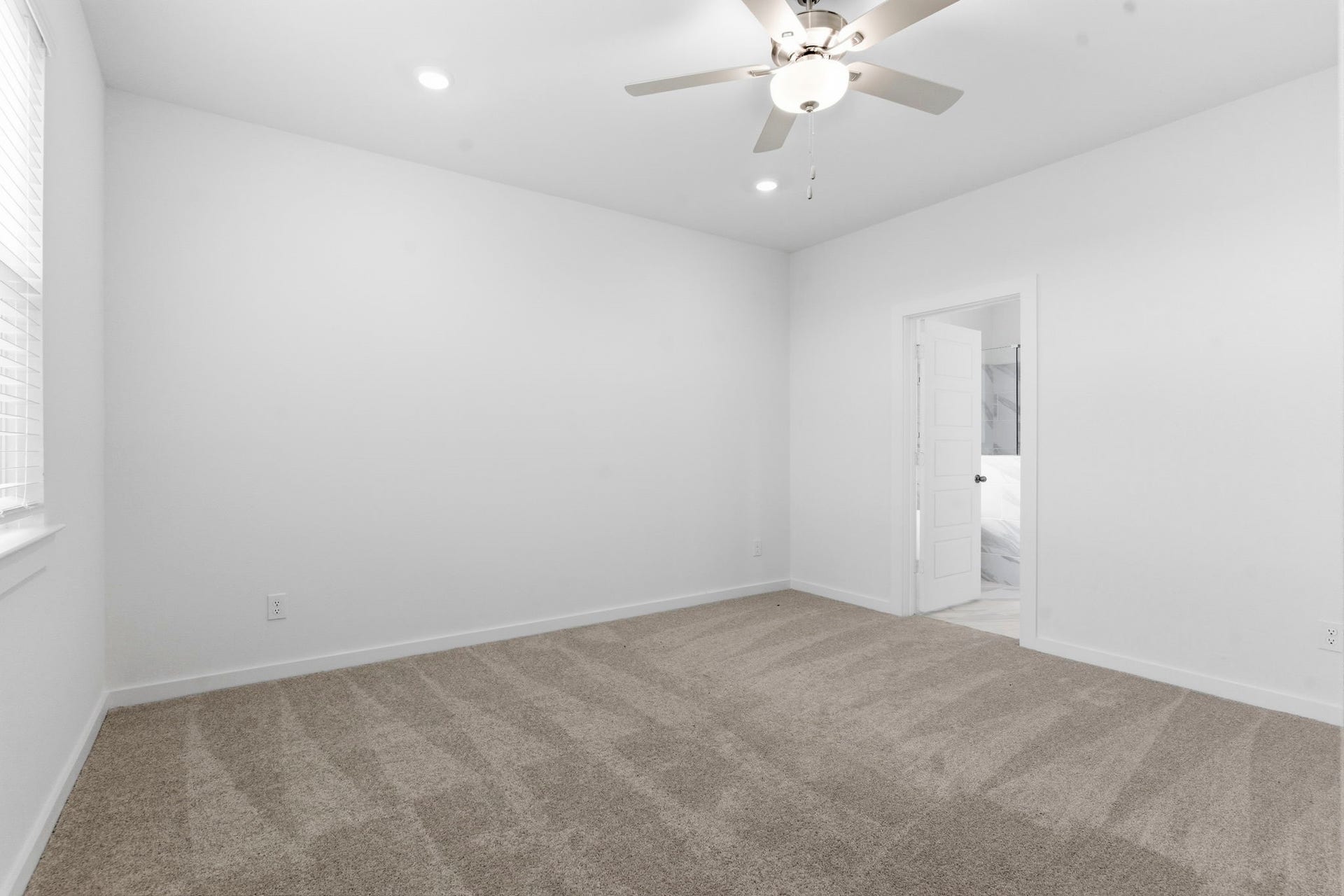 2407 Outpost Canyon Drive, Iowa Colony, TX 77583 Disclaimer: Image is for illustrative purposes only and may not represent the actual property, features, finishes, or amenities. Actual property details may vary.