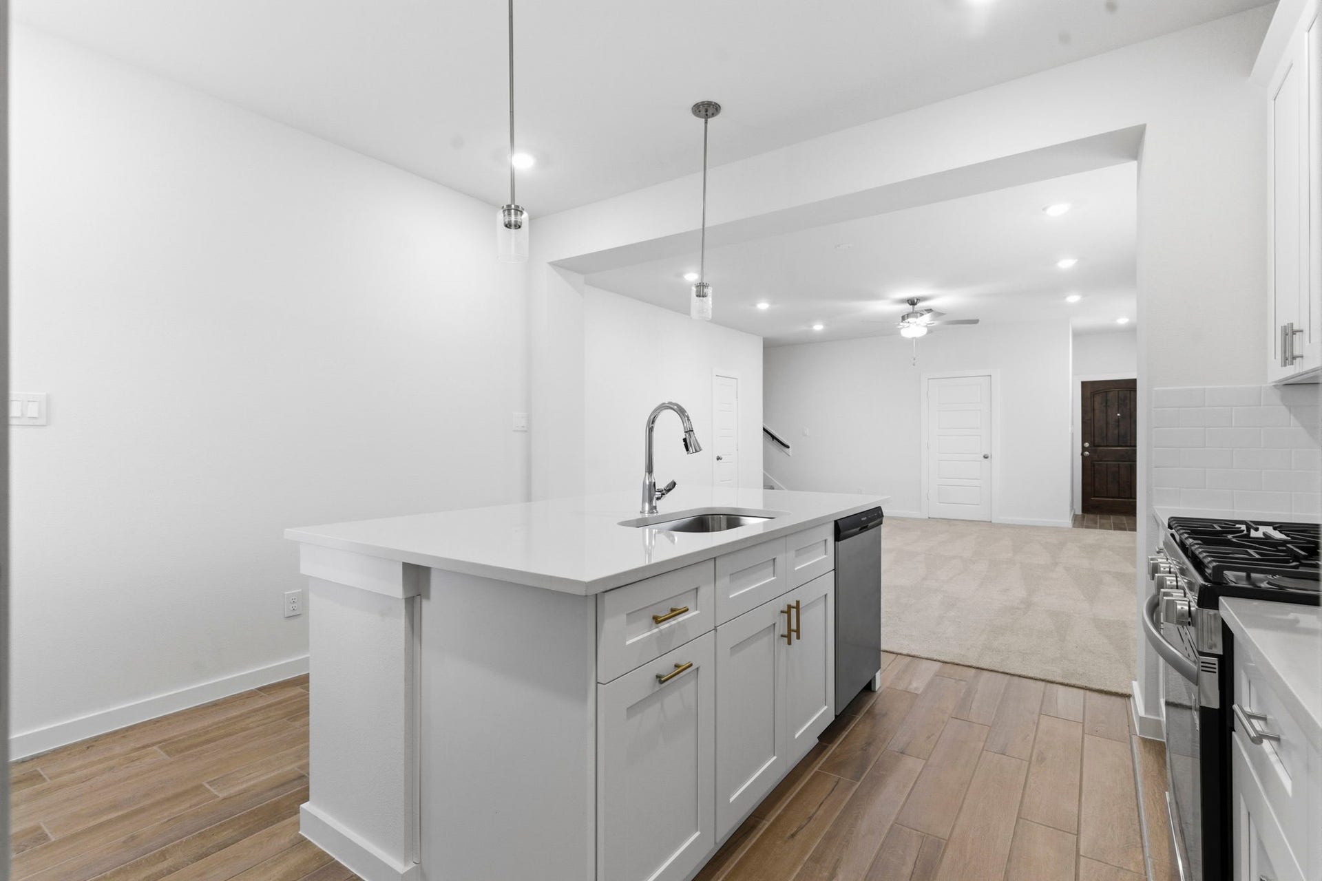 2407 Outpost Canyon Drive, Iowa Colony, TX 77583 Disclaimer: Image is for illustrative purposes only and may not represent the actual property, features, finishes, or amenities. Actual property details may vary.