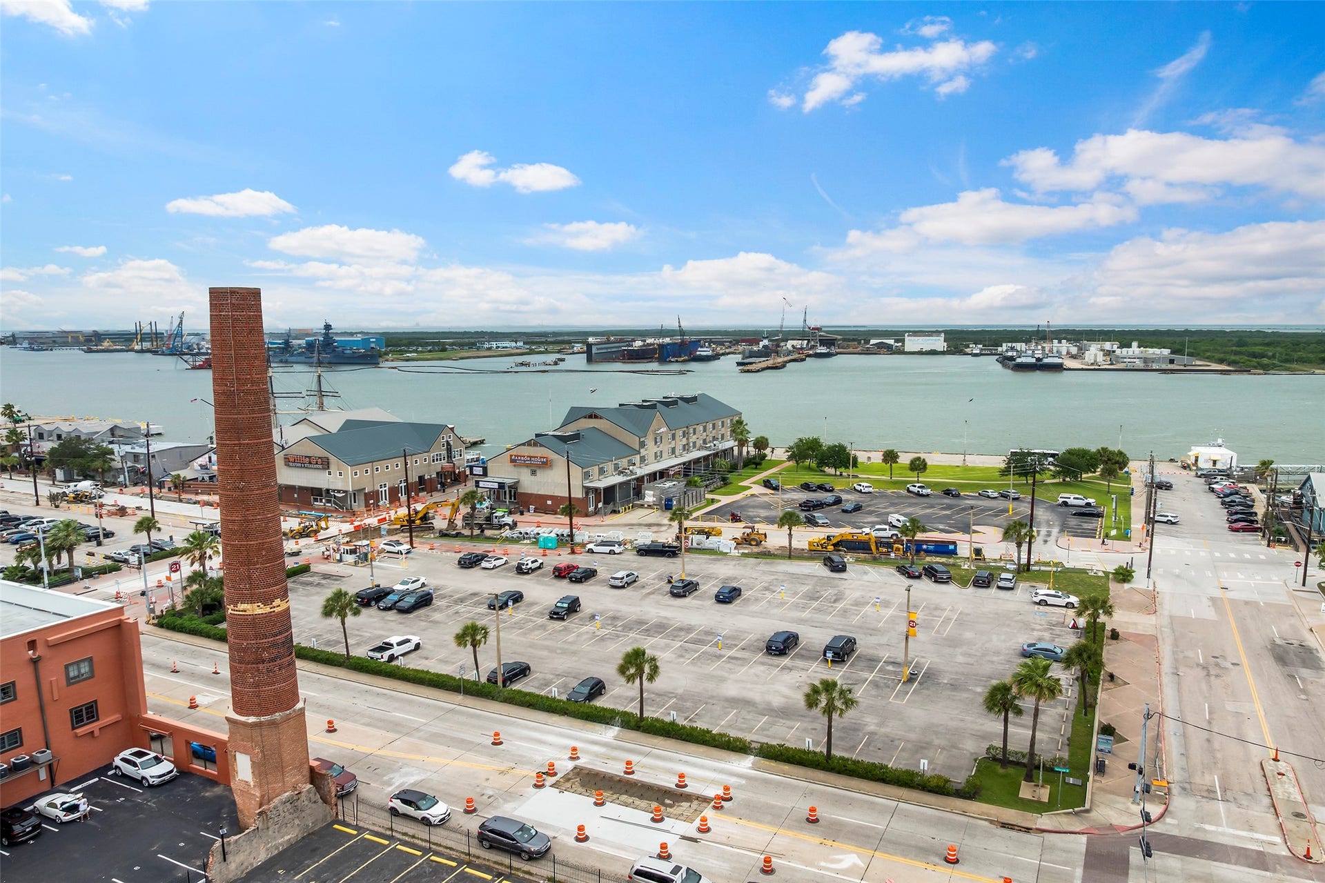 1927 Harborside Drive, #303, Galveston, TX 77550 1927 Harborside Drive, #303, Galveston, TX 77550