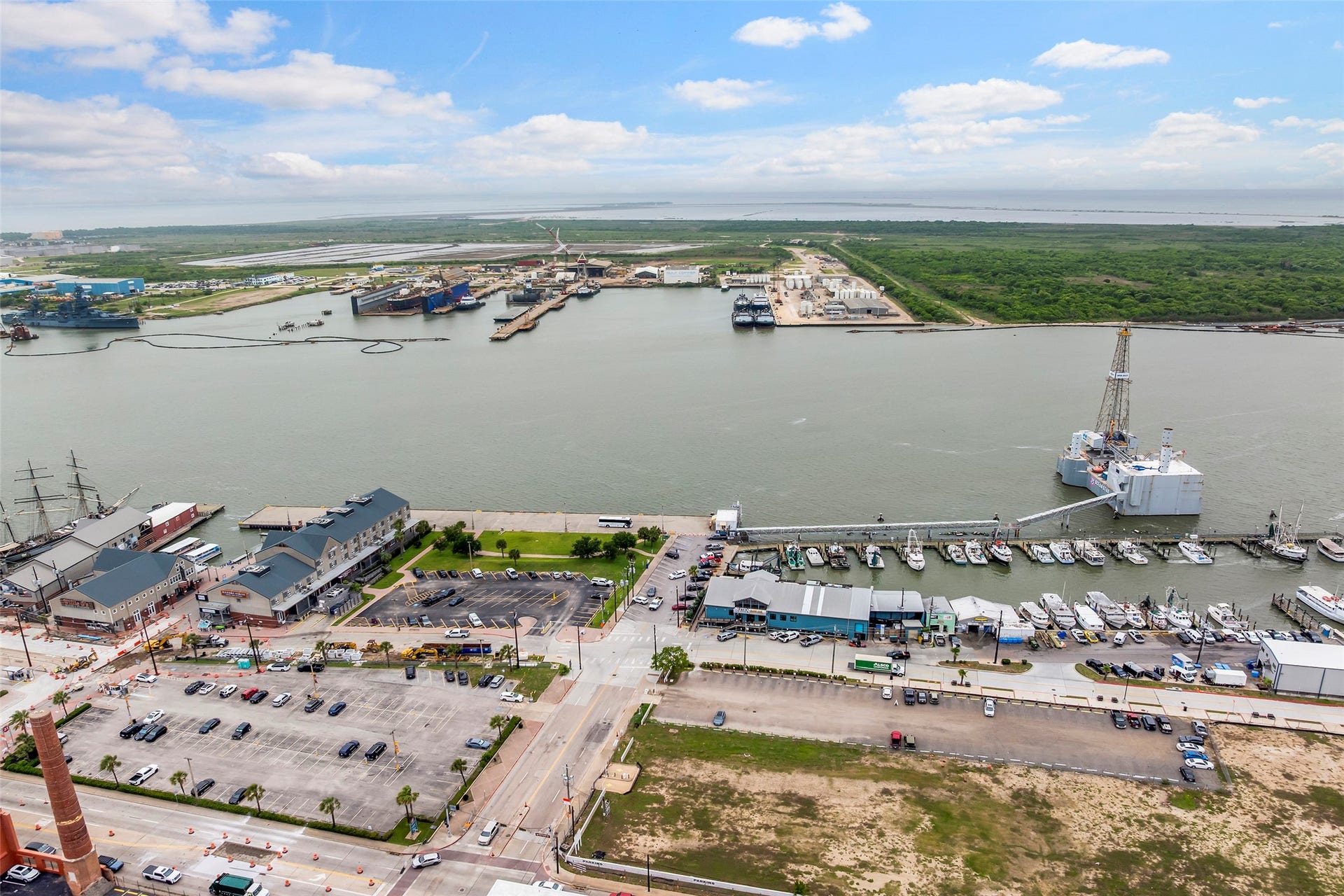 1927 Harborside Drive, #303, Galveston, TX 77550 1927 Harborside Drive, #303, Galveston, TX 77550