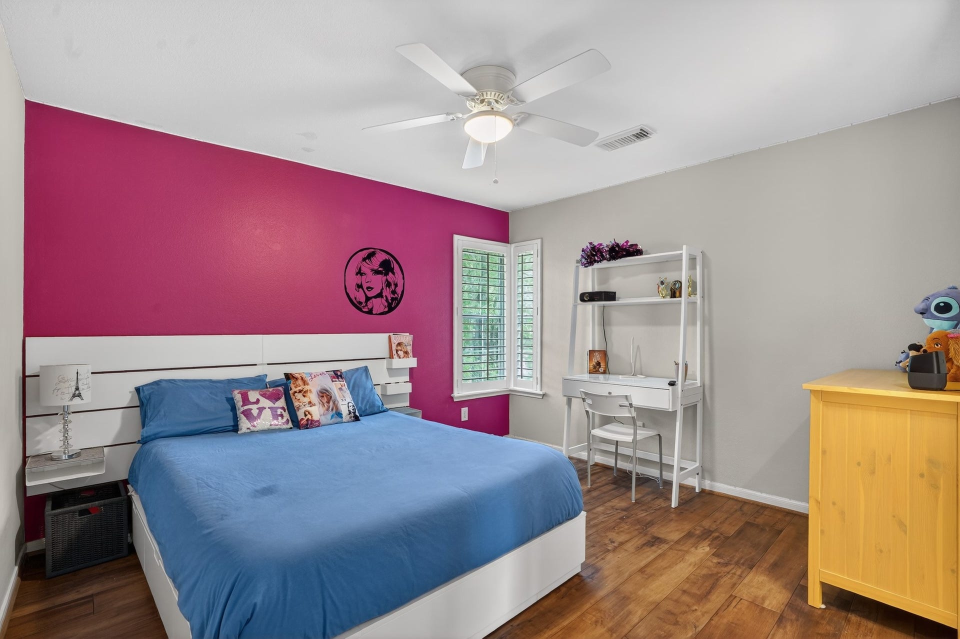 42 Crisp Morning Circle, The Woodlands, TX 77382 3rd bedroom