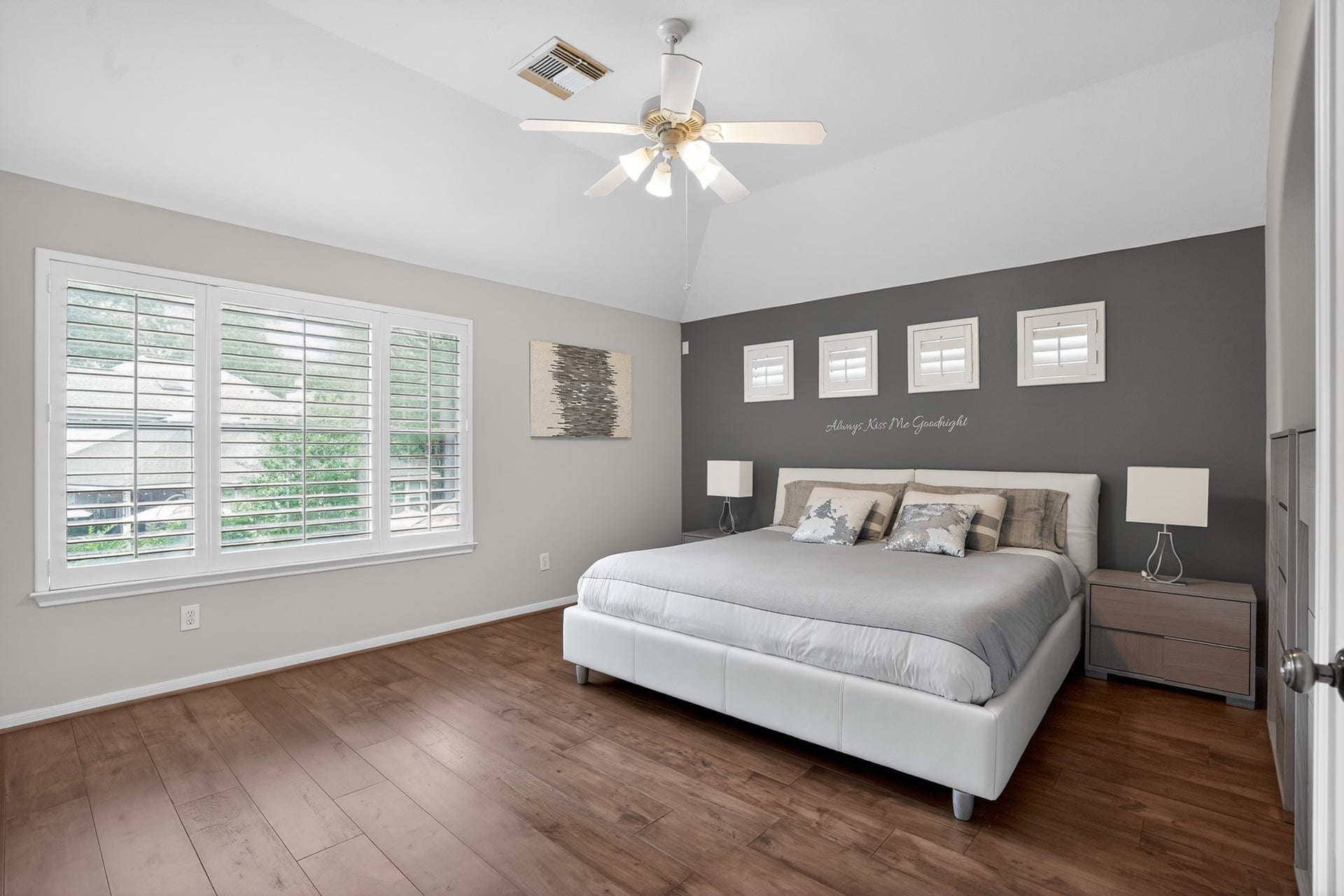42 Crisp Morning Circle, The Woodlands, TX 77382 Master suite upstairs with wood flooring