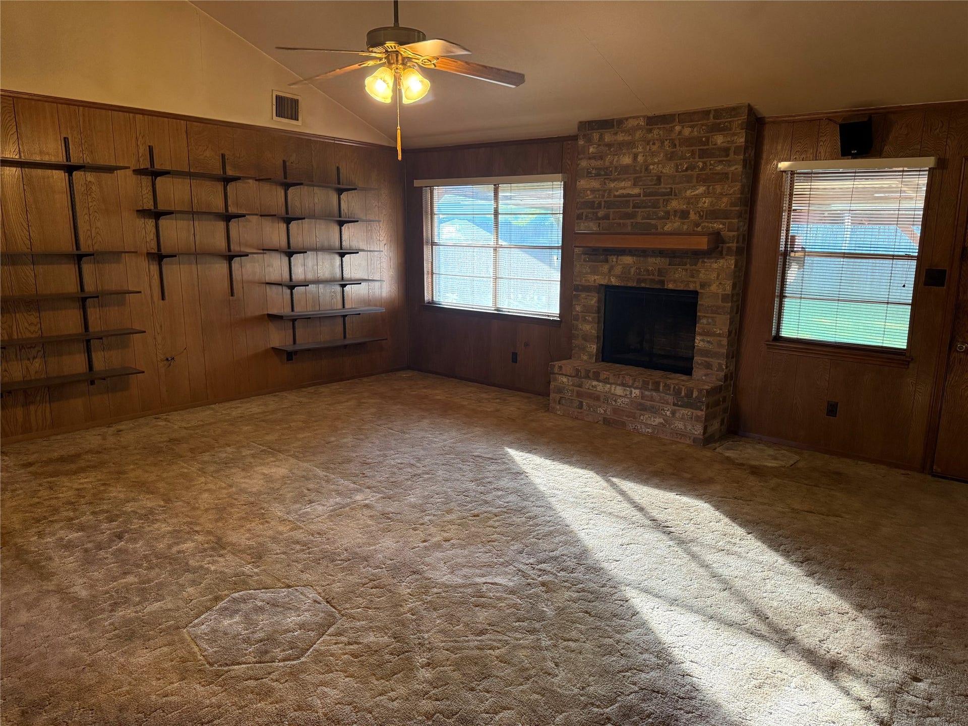 13715 Brightfield Drive, Sugar Land, TX 77498