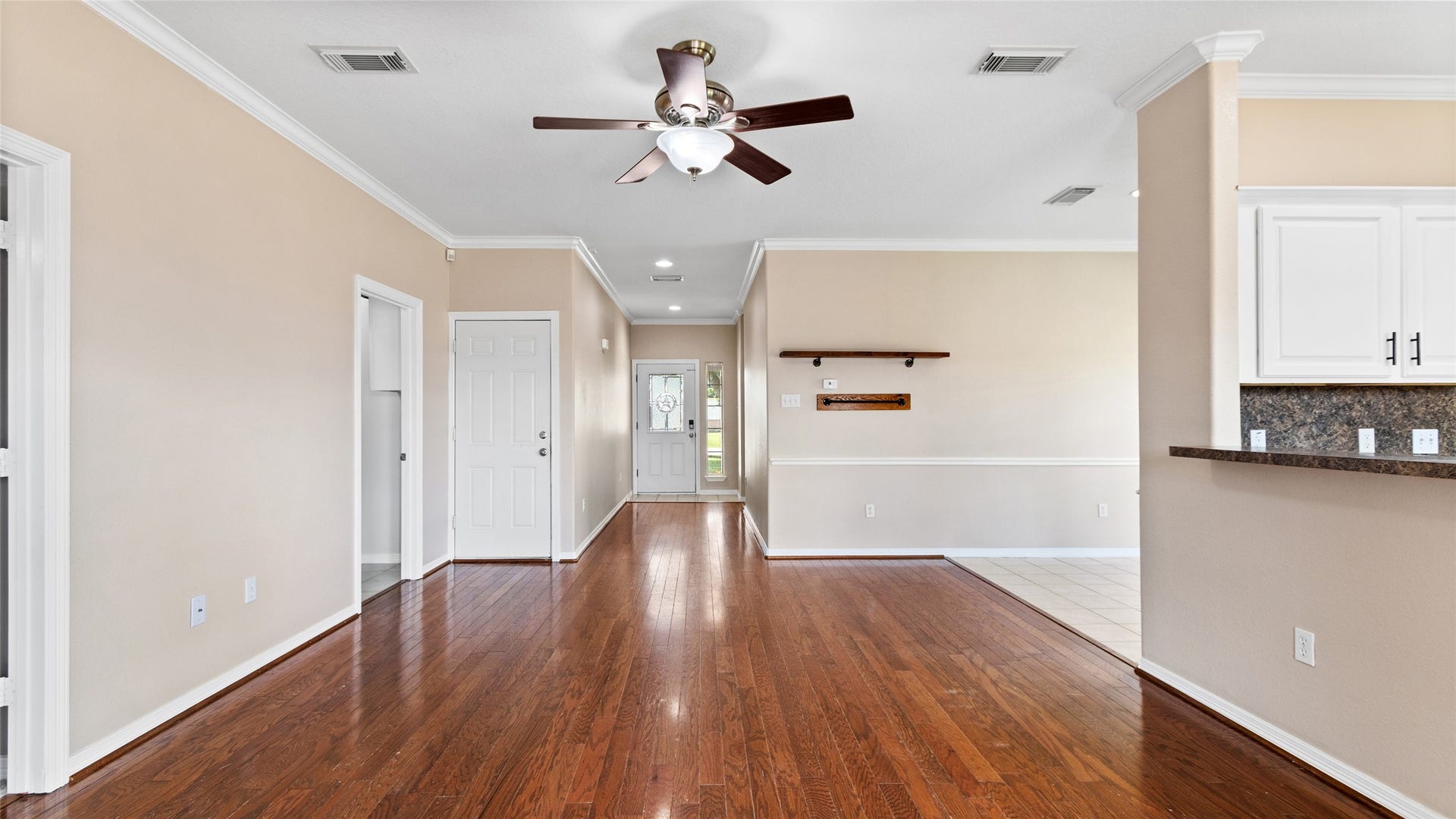 13318 Colton Lane, Santa Fe, TX 77510 Family Room - view from double French back doors