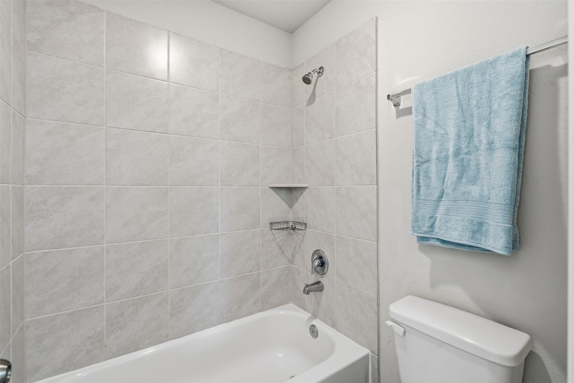 3605 Cub Drive, Conroe, TX 77301 3605 Cub Drive, Conroe, TX 77301