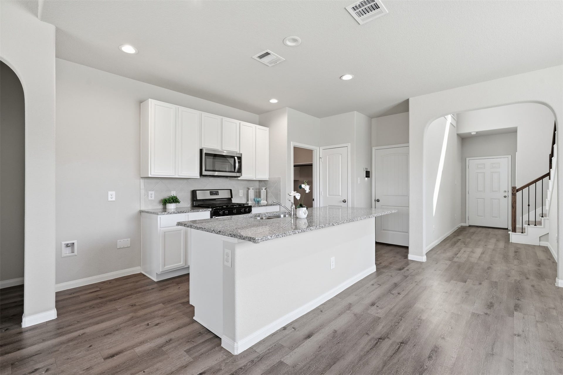 3605 Cub Drive, Conroe, TX 77301 3605 Cub Drive, Conroe, TX 77301