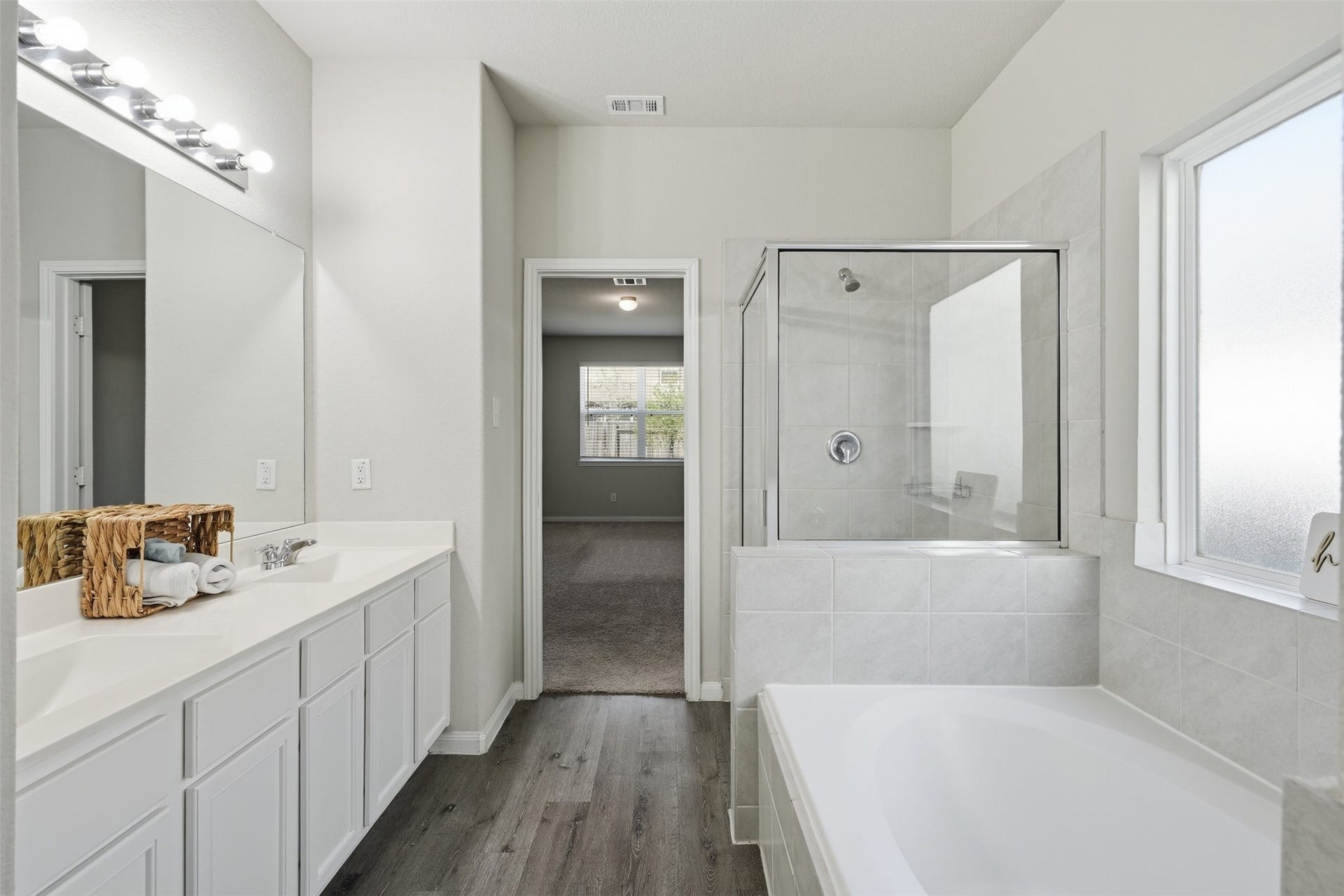 3605 Cub Drive, Conroe, TX 77301 3605 Cub Drive, Conroe, TX 77301