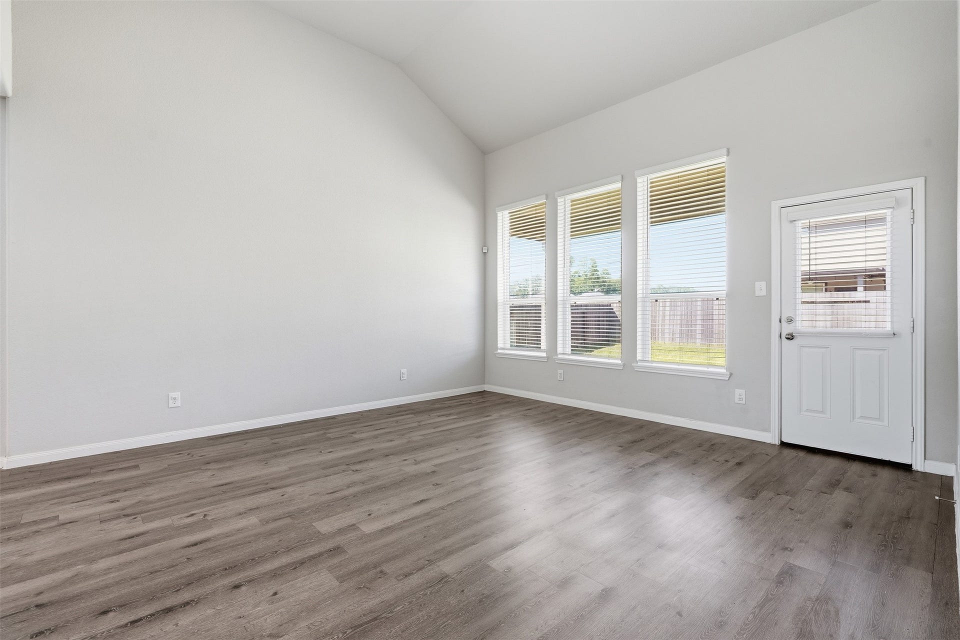3605 Cub Drive, Conroe, TX 77301 3605 Cub Drive, Conroe, TX 77301