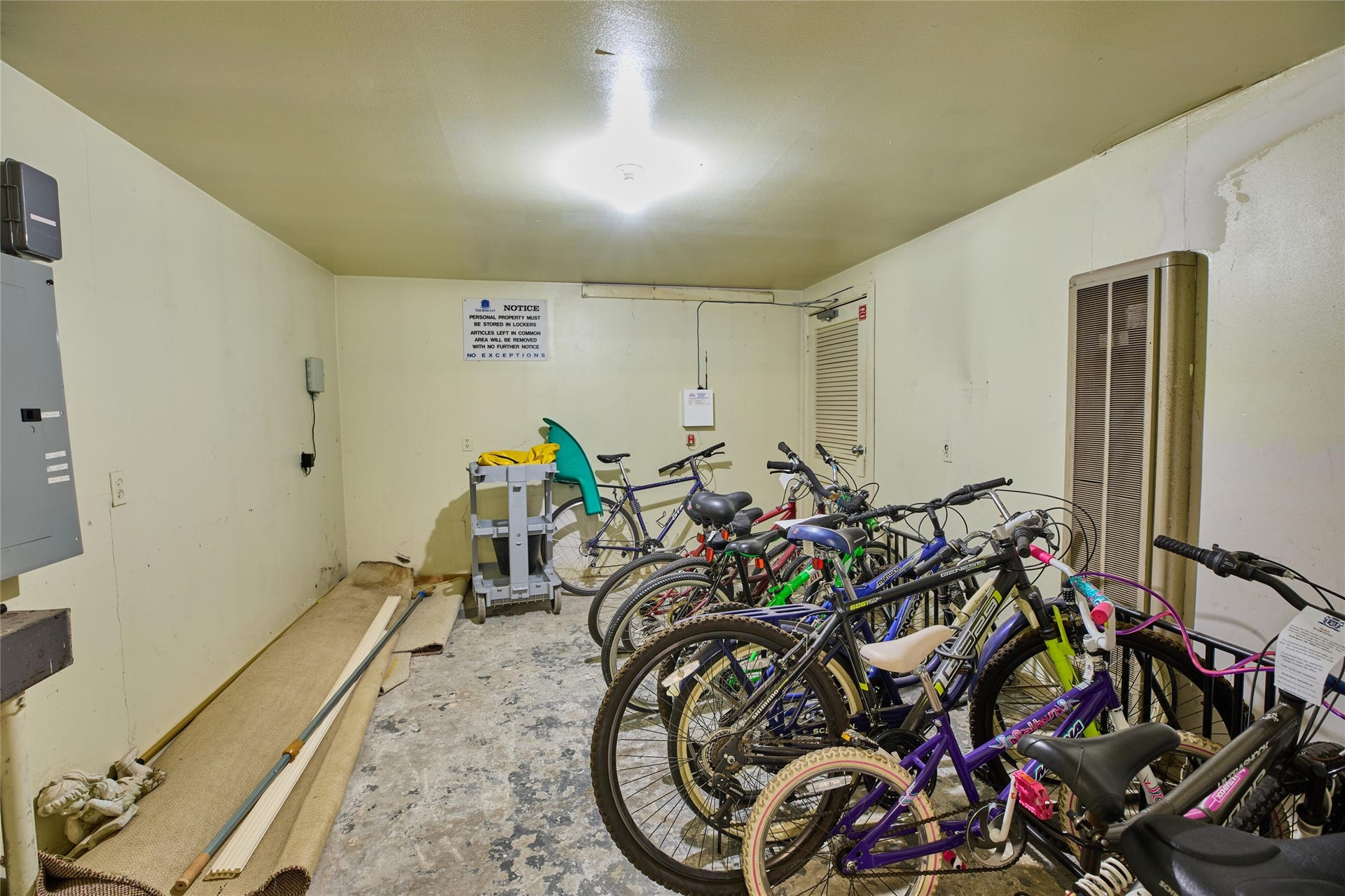 2600 Bellefontaine Street, #A24, Houston, TX 77025 2600 Bellefontaine Street, #A24, Houston, TX 77025