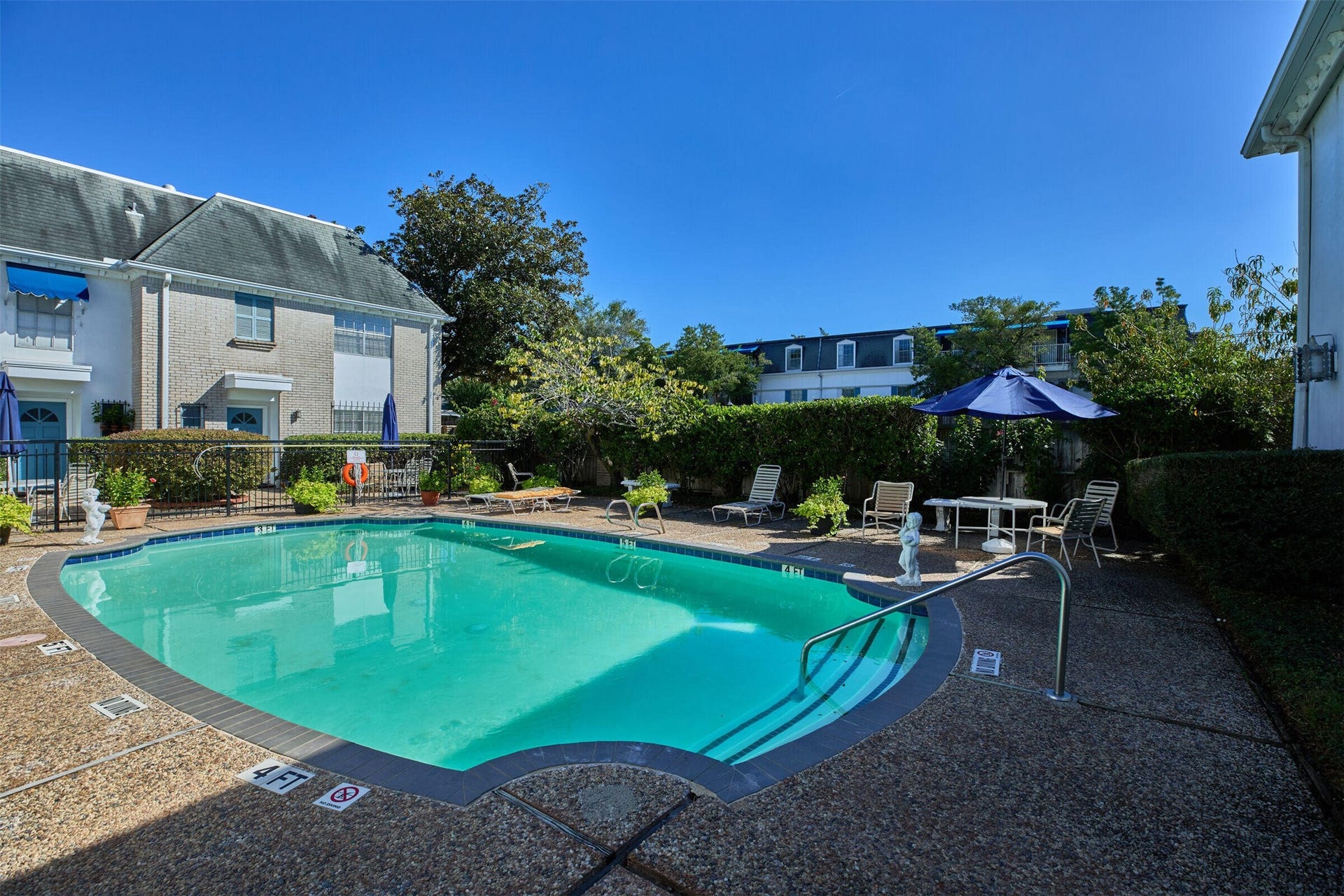 2600 Bellefontaine Street, #A24, Houston, TX 77025 2600 Bellefontaine Street, #A24, Houston, TX 77025