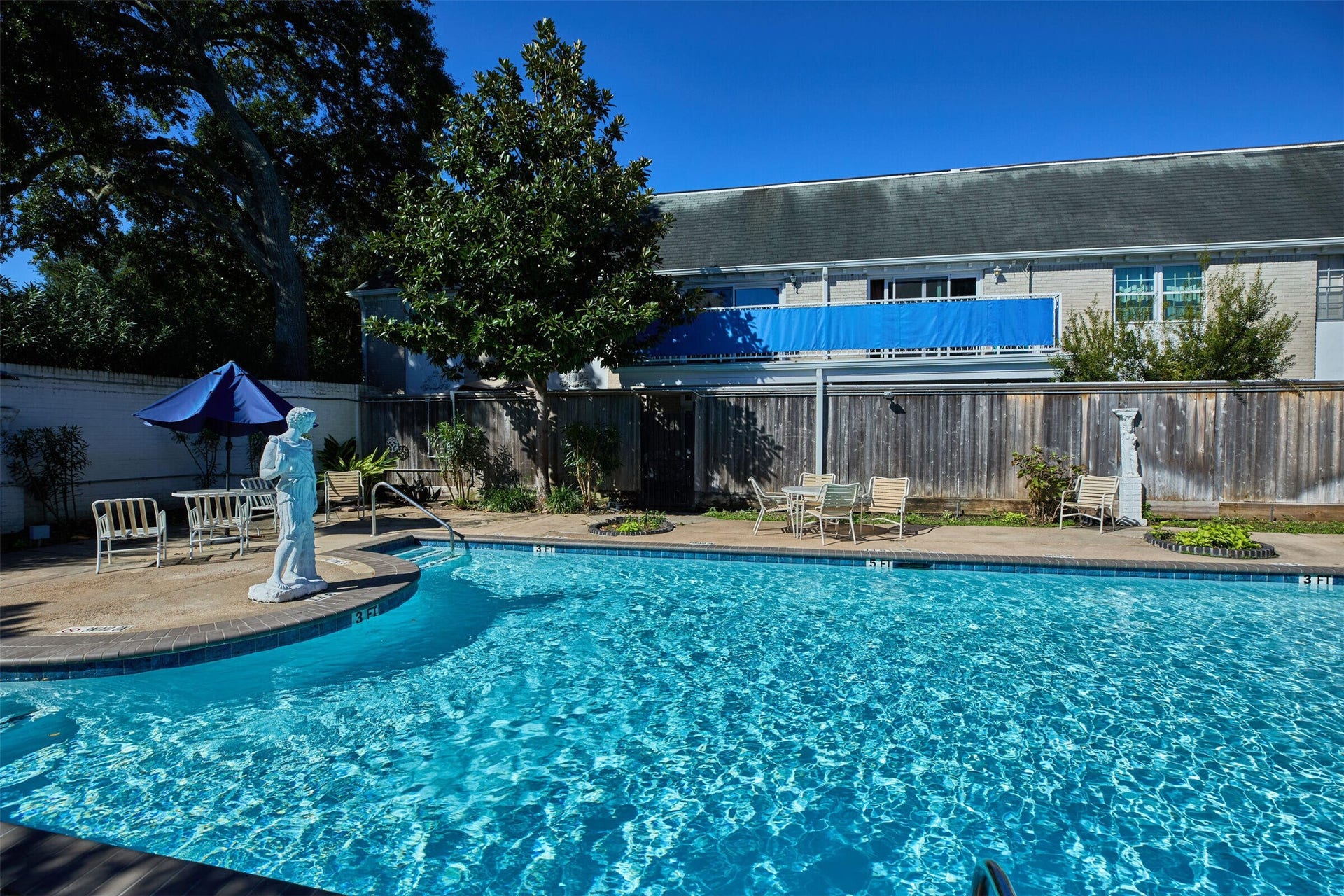 2600 Bellefontaine Street, #A24, Houston, TX 77025 2600 Bellefontaine Street, #A24, Houston, TX 77025