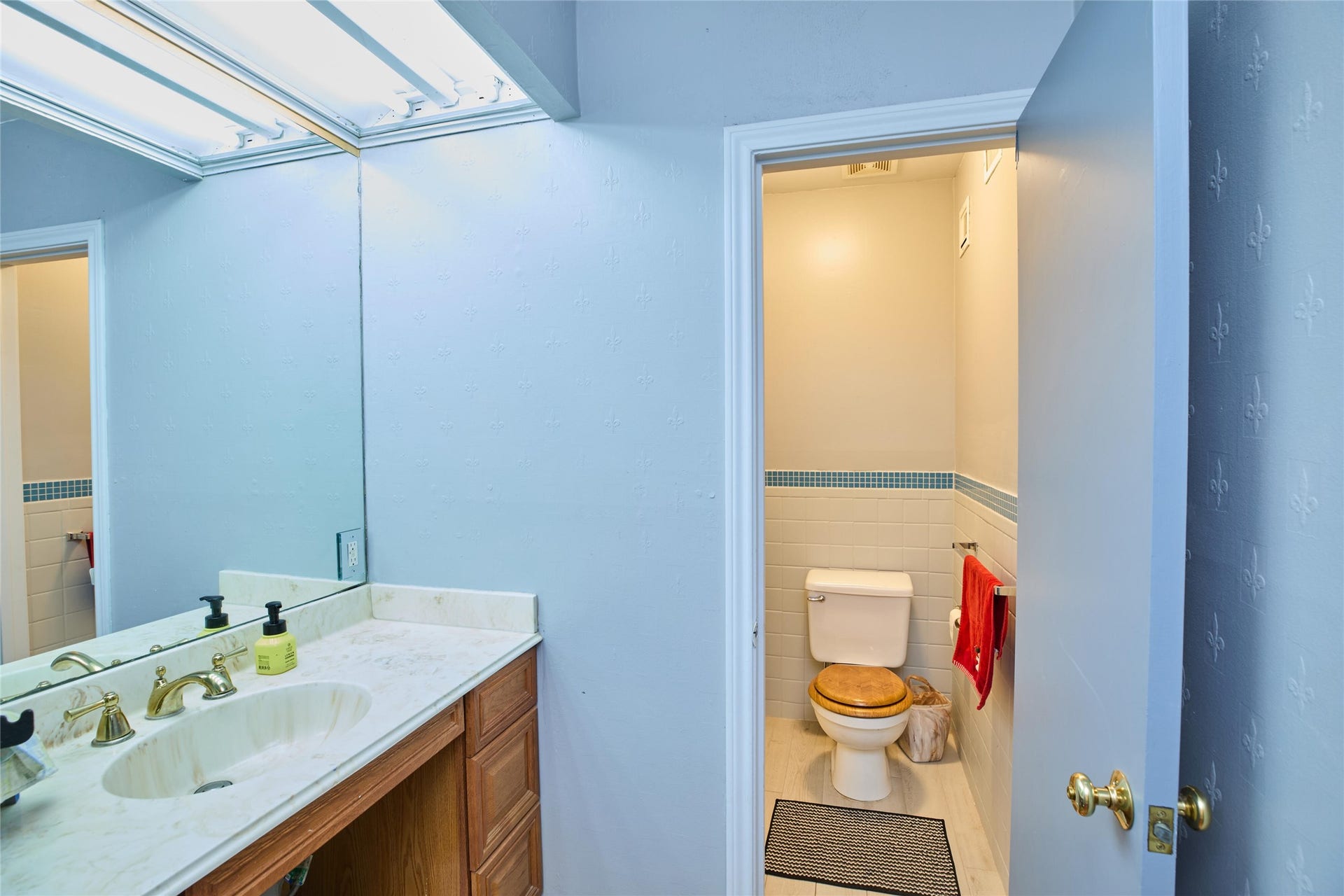 2600 Bellefontaine Street, #A24, Houston, TX 77025 2600 Bellefontaine Street, #A24, Houston, TX 77025