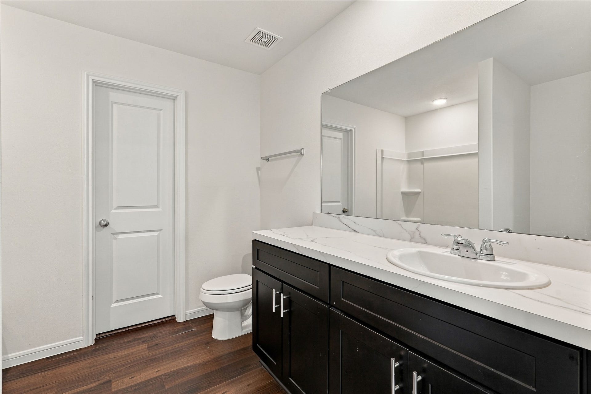 21522 Austell Pond Drive, Porter, TX 77365 Primary Bedroom Suite